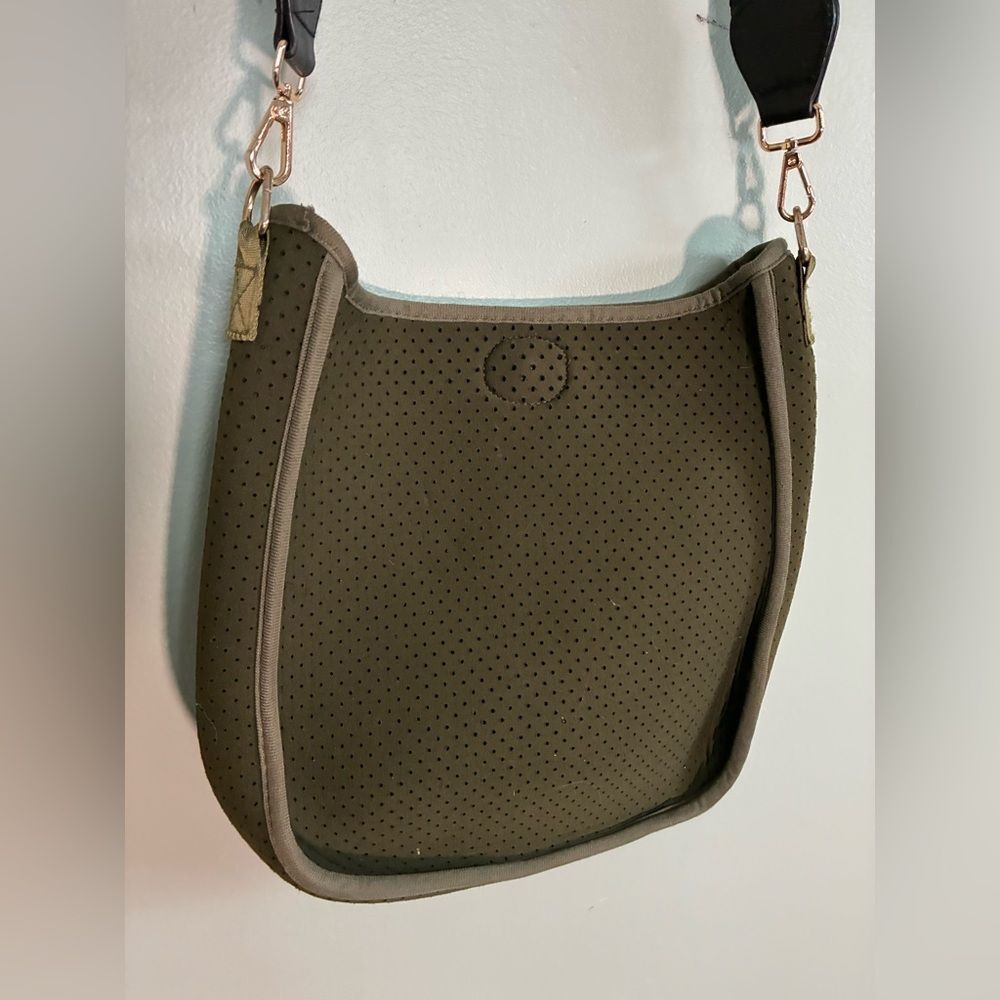Ahdorned Army Green Colored Neoprene Messenger Bag Green Camo Strap - Picture 2 of 5